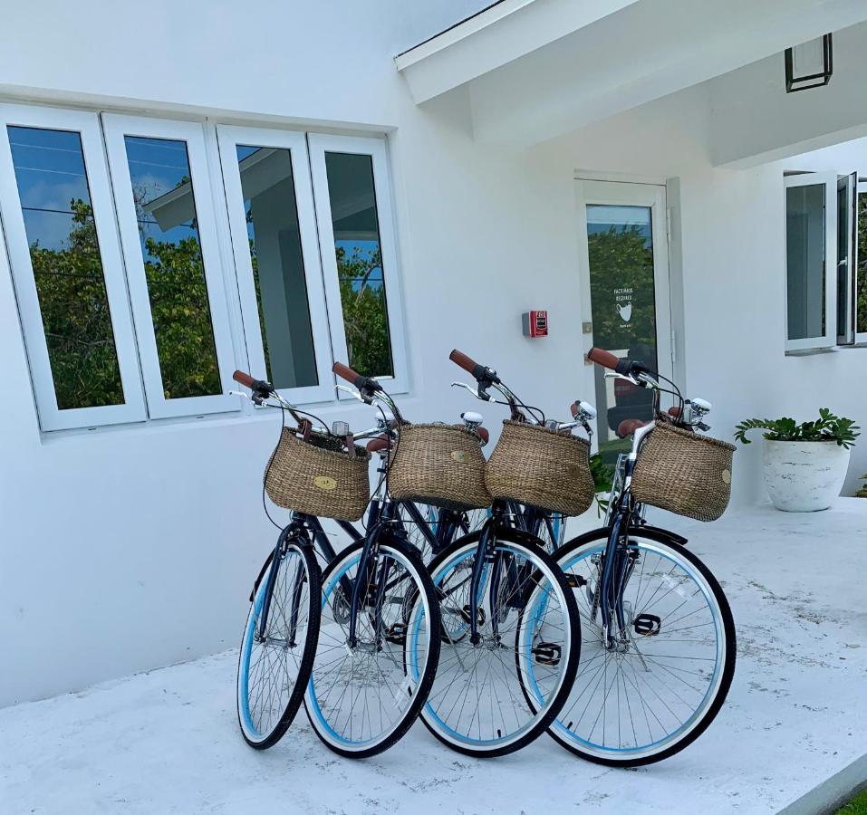 Hotel The Cay House Mangrove Cay Exteriér fotografie